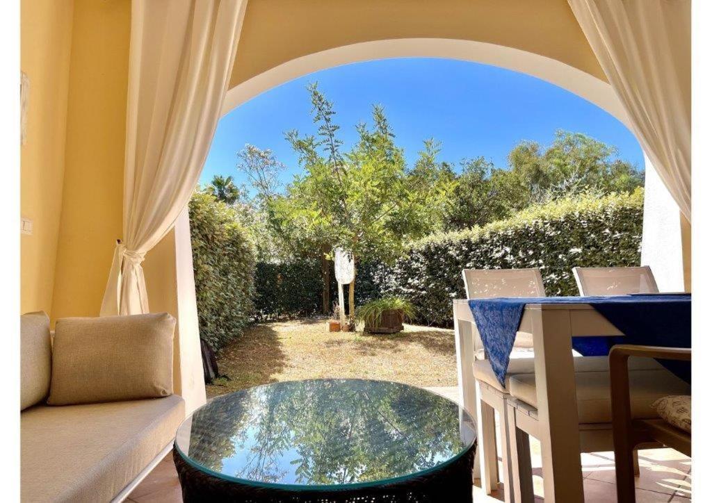 Le Residenze Sul Mare B6 Apartman Porto Ottiolu Kültér fotó